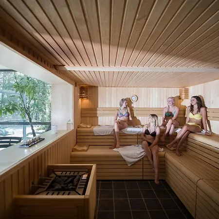Holiday park Domaine Lou Capitelle & Vogue